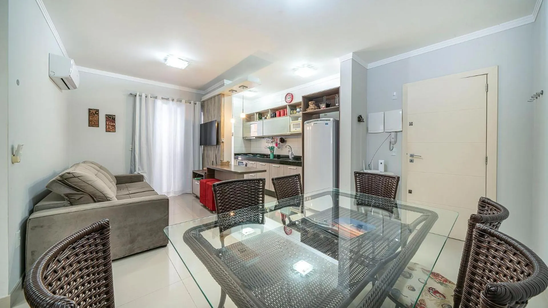Apartamento Aconchegante 400M Da Praia Yv5962 Бомбиньяс 0*,